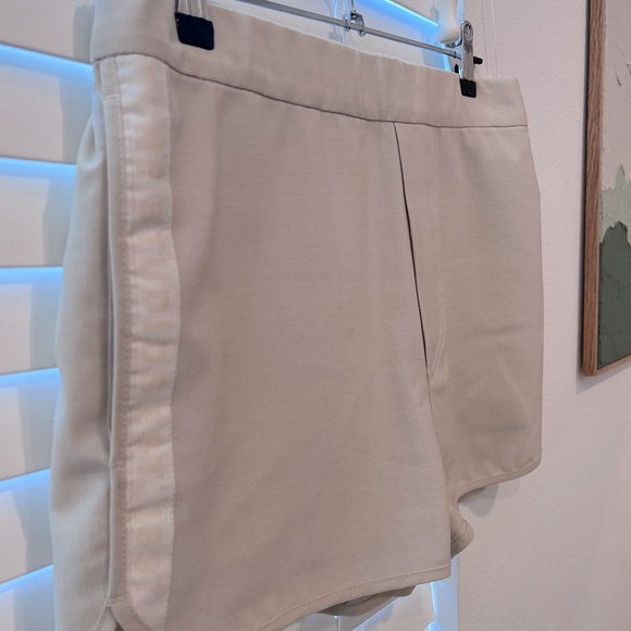 Acne Studios Beige Tailored Shorts with Lining Size EU 34 / US 4 XS - Picture 6 of 7